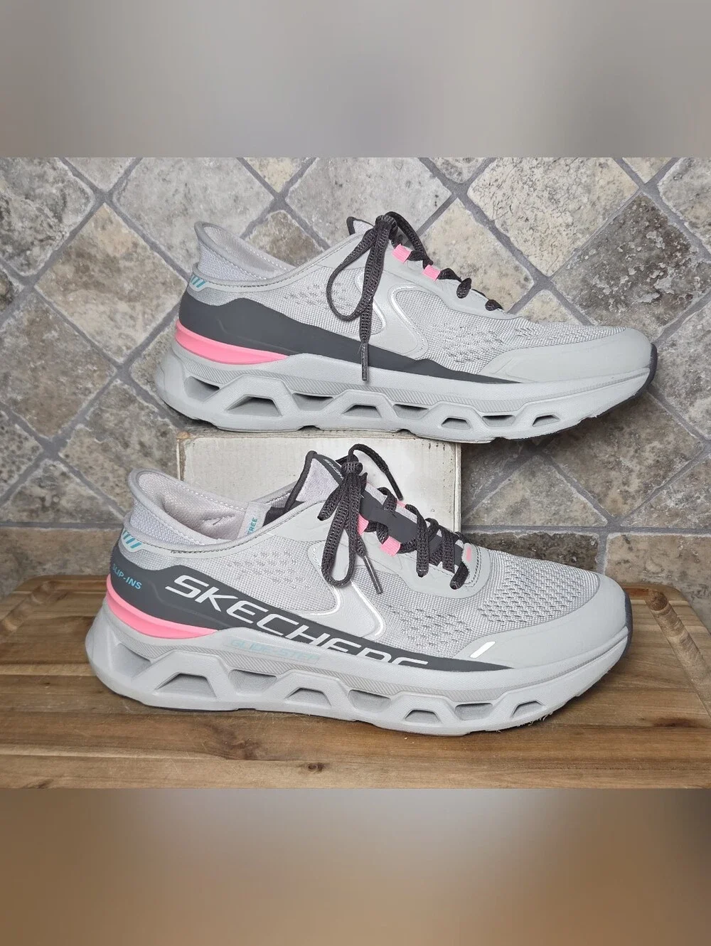 Skechers Women's Slip-ins Glide-Step Altus Lace Up Shoes Gray/Pink Size 9 M